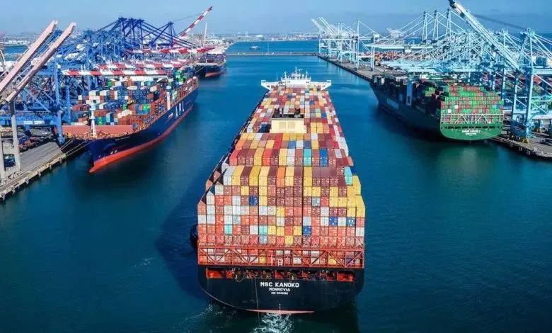運價繼續(xù)降溫！跨太平洋航線運價較峰值下跌50%，集運市場還將出現(xiàn)更大幅度下滑？